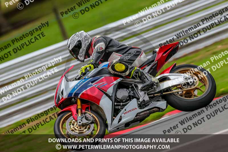 Oulton Park 17 Aug 2018;PJ Motorsport Photography 2018;anglesey;brands hatch;cadwell park;croft;donington park;enduro digital images;event digital images;eventdigitalimages;mallory;no limits;oulton park;peter wileman photography;racing digital images;silverstone;snetterton;trackday digital images;trackday photos;vmcc banbury run;welsh 2 day enduro