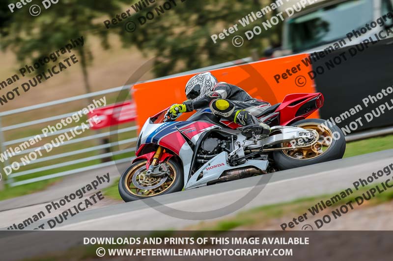 Oulton Park 17 Aug 2018;PJ Motorsport Photography 2018;anglesey;brands hatch;cadwell park;croft;donington park;enduro digital images;event digital images;eventdigitalimages;mallory;no limits;oulton park;peter wileman photography;racing digital images;silverstone;snetterton;trackday digital images;trackday photos;vmcc banbury run;welsh 2 day enduro