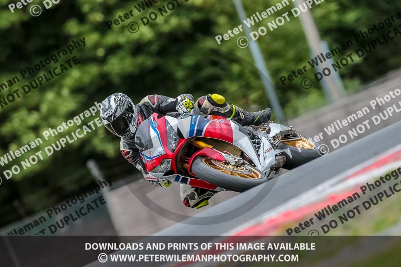 Oulton Park 17 Aug 2018;PJ Motorsport Photography 2018;anglesey;brands hatch;cadwell park;croft;donington park;enduro digital images;event digital images;eventdigitalimages;mallory;no limits;oulton park;peter wileman photography;racing digital images;silverstone;snetterton;trackday digital images;trackday photos;vmcc banbury run;welsh 2 day enduro