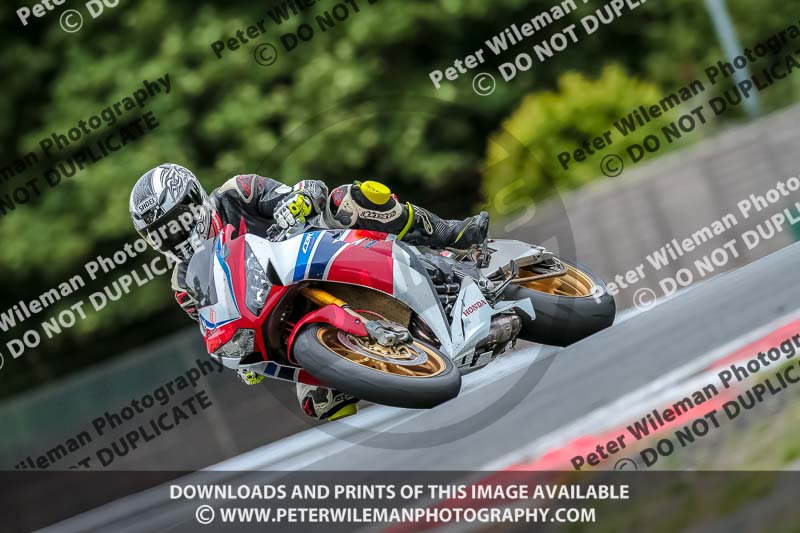 Oulton Park 17 Aug 2018;PJ Motorsport Photography 2018;anglesey;brands hatch;cadwell park;croft;donington park;enduro digital images;event digital images;eventdigitalimages;mallory;no limits;oulton park;peter wileman photography;racing digital images;silverstone;snetterton;trackday digital images;trackday photos;vmcc banbury run;welsh 2 day enduro