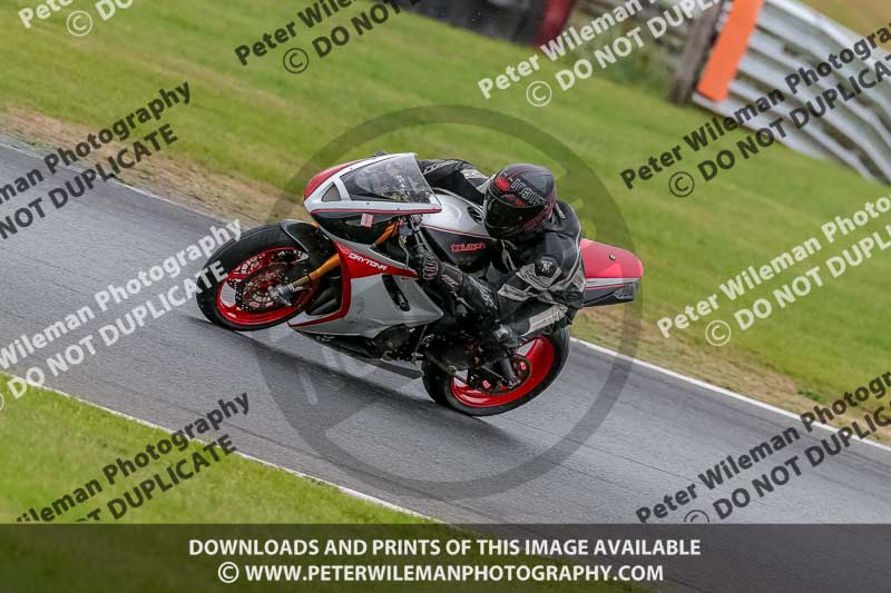 Oulton Park 17 Aug 2018;PJ Motorsport Photography 2018;anglesey;brands hatch;cadwell park;croft;donington park;enduro digital images;event digital images;eventdigitalimages;mallory;no limits;oulton park;peter wileman photography;racing digital images;silverstone;snetterton;trackday digital images;trackday photos;vmcc banbury run;welsh 2 day enduro