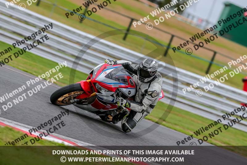 Oulton Park 17 Aug 2018;PJ Motorsport Photography 2018;anglesey;brands hatch;cadwell park;croft;donington park;enduro digital images;event digital images;eventdigitalimages;mallory;no limits;oulton park;peter wileman photography;racing digital images;silverstone;snetterton;trackday digital images;trackday photos;vmcc banbury run;welsh 2 day enduro