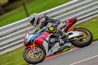 Oulton-Park-17-Aug-2018;PJ-Motorsport-Photography-2018;anglesey;brands-hatch;cadwell-park;croft;donington-park;enduro-digital-images;event-digital-images;eventdigitalimages;mallory;no-limits;oulton-park;peter-wileman-photography;racing-digital-images;silverstone;snetterton;trackday-digital-images;trackday-photos;vmcc-banbury-run;welsh-2-day-enduro