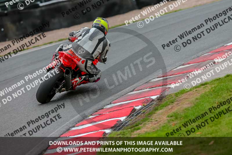 Oulton Park 17 Aug 2018;PJ Motorsport Photography 2018;anglesey;brands hatch;cadwell park;croft;donington park;enduro digital images;event digital images;eventdigitalimages;mallory;no limits;oulton park;peter wileman photography;racing digital images;silverstone;snetterton;trackday digital images;trackday photos;vmcc banbury run;welsh 2 day enduro