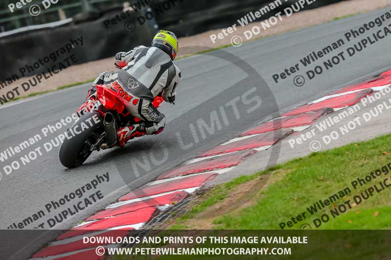 Oulton Park 17 Aug 2018;PJ Motorsport Photography 2018;anglesey;brands hatch;cadwell park;croft;donington park;enduro digital images;event digital images;eventdigitalimages;mallory;no limits;oulton park;peter wileman photography;racing digital images;silverstone;snetterton;trackday digital images;trackday photos;vmcc banbury run;welsh 2 day enduro