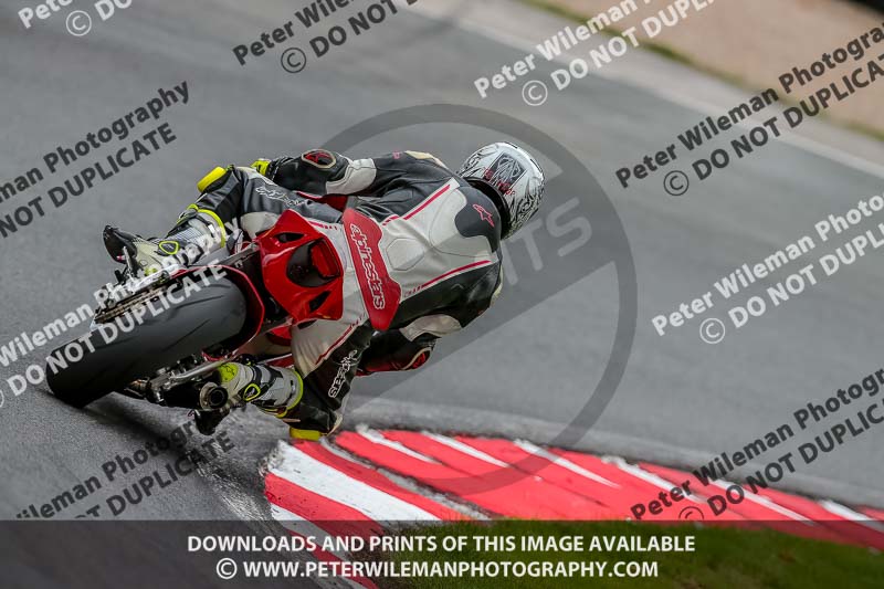 Oulton Park 17 Aug 2018;PJ Motorsport Photography 2018;anglesey;brands hatch;cadwell park;croft;donington park;enduro digital images;event digital images;eventdigitalimages;mallory;no limits;oulton park;peter wileman photography;racing digital images;silverstone;snetterton;trackday digital images;trackday photos;vmcc banbury run;welsh 2 day enduro