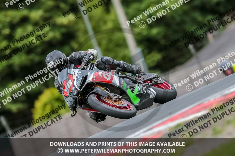 Oulton Park 17 Aug 2018;PJ Motorsport Photography 2018;anglesey;brands hatch;cadwell park;croft;donington park;enduro digital images;event digital images;eventdigitalimages;mallory;no limits;oulton park;peter wileman photography;racing digital images;silverstone;snetterton;trackday digital images;trackday photos;vmcc banbury run;welsh 2 day enduro