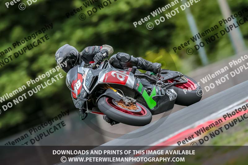 Oulton Park 17 Aug 2018;PJ Motorsport Photography 2018;anglesey;brands hatch;cadwell park;croft;donington park;enduro digital images;event digital images;eventdigitalimages;mallory;no limits;oulton park;peter wileman photography;racing digital images;silverstone;snetterton;trackday digital images;trackday photos;vmcc banbury run;welsh 2 day enduro