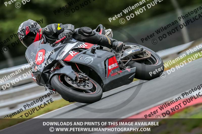 Oulton Park 17 Aug 2018;PJ Motorsport Photography 2018;anglesey;brands hatch;cadwell park;croft;donington park;enduro digital images;event digital images;eventdigitalimages;mallory;no limits;oulton park;peter wileman photography;racing digital images;silverstone;snetterton;trackday digital images;trackday photos;vmcc banbury run;welsh 2 day enduro