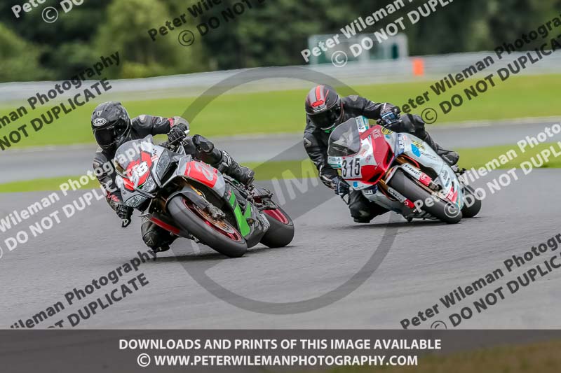 Oulton Park 17 Aug 2018;PJ Motorsport Photography 2018;anglesey;brands hatch;cadwell park;croft;donington park;enduro digital images;event digital images;eventdigitalimages;mallory;no limits;oulton park;peter wileman photography;racing digital images;silverstone;snetterton;trackday digital images;trackday photos;vmcc banbury run;welsh 2 day enduro