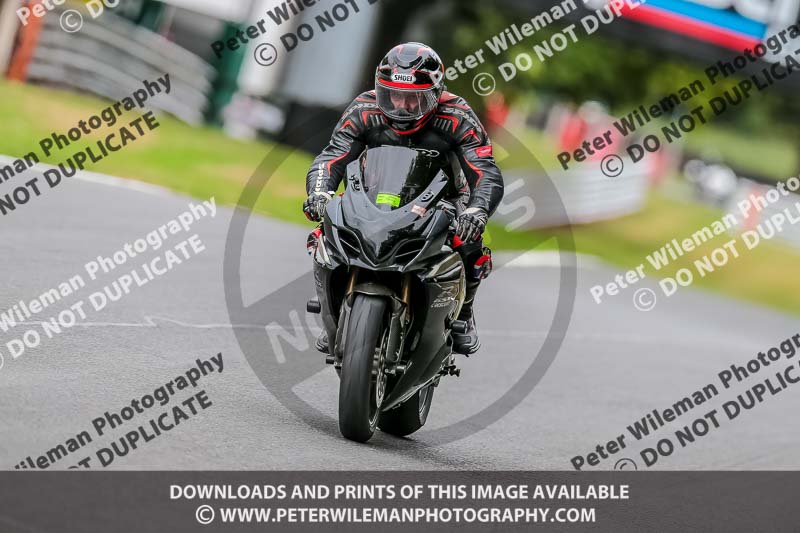 Oulton Park 17 Aug 2018;PJ Motorsport Photography 2018;anglesey;brands hatch;cadwell park;croft;donington park;enduro digital images;event digital images;eventdigitalimages;mallory;no limits;oulton park;peter wileman photography;racing digital images;silverstone;snetterton;trackday digital images;trackday photos;vmcc banbury run;welsh 2 day enduro