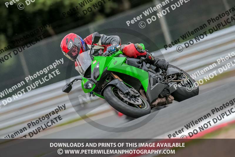 Oulton Park 17 Aug 2018;PJ Motorsport Photography 2018;anglesey;brands hatch;cadwell park;croft;donington park;enduro digital images;event digital images;eventdigitalimages;mallory;no limits;oulton park;peter wileman photography;racing digital images;silverstone;snetterton;trackday digital images;trackday photos;vmcc banbury run;welsh 2 day enduro