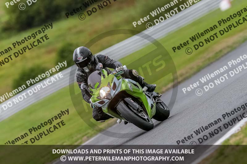 Oulton Park 17 Aug 2018;PJ Motorsport Photography 2018;anglesey;brands hatch;cadwell park;croft;donington park;enduro digital images;event digital images;eventdigitalimages;mallory;no limits;oulton park;peter wileman photography;racing digital images;silverstone;snetterton;trackday digital images;trackday photos;vmcc banbury run;welsh 2 day enduro