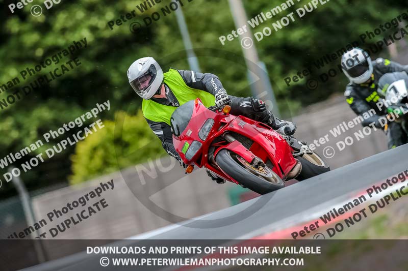 Oulton Park 17 Aug 2018;PJ Motorsport Photography 2018;anglesey;brands hatch;cadwell park;croft;donington park;enduro digital images;event digital images;eventdigitalimages;mallory;no limits;oulton park;peter wileman photography;racing digital images;silverstone;snetterton;trackday digital images;trackday photos;vmcc banbury run;welsh 2 day enduro