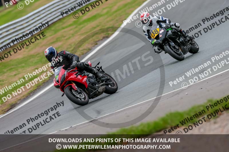 Oulton Park 17 Aug 2018;PJ Motorsport Photography 2018;anglesey;brands hatch;cadwell park;croft;donington park;enduro digital images;event digital images;eventdigitalimages;mallory;no limits;oulton park;peter wileman photography;racing digital images;silverstone;snetterton;trackday digital images;trackday photos;vmcc banbury run;welsh 2 day enduro