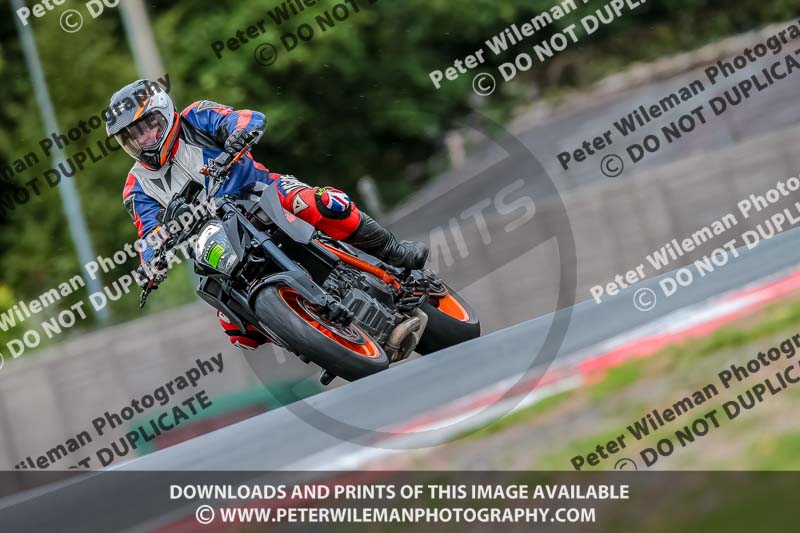 Oulton Park 17 Aug 2018;PJ Motorsport Photography 2018;anglesey;brands hatch;cadwell park;croft;donington park;enduro digital images;event digital images;eventdigitalimages;mallory;no limits;oulton park;peter wileman photography;racing digital images;silverstone;snetterton;trackday digital images;trackday photos;vmcc banbury run;welsh 2 day enduro