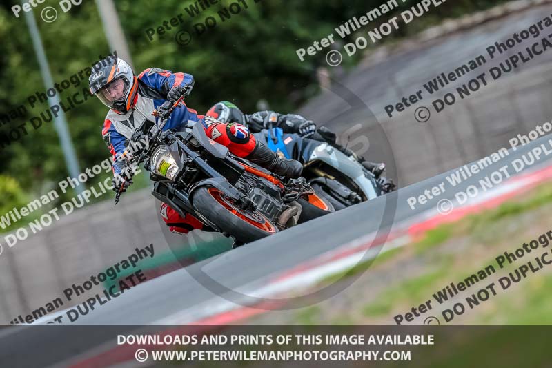 Oulton Park 17 Aug 2018;PJ Motorsport Photography 2018;anglesey;brands hatch;cadwell park;croft;donington park;enduro digital images;event digital images;eventdigitalimages;mallory;no limits;oulton park;peter wileman photography;racing digital images;silverstone;snetterton;trackday digital images;trackday photos;vmcc banbury run;welsh 2 day enduro