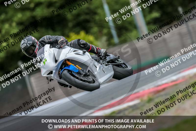 Oulton Park 17 Aug 2018;PJ Motorsport Photography 2018;anglesey;brands hatch;cadwell park;croft;donington park;enduro digital images;event digital images;eventdigitalimages;mallory;no limits;oulton park;peter wileman photography;racing digital images;silverstone;snetterton;trackday digital images;trackday photos;vmcc banbury run;welsh 2 day enduro