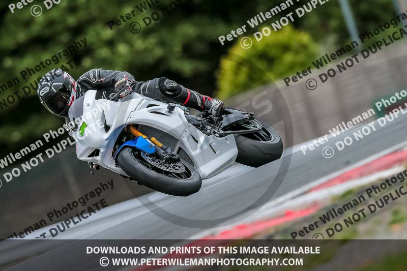 Oulton Park 17 Aug 2018;PJ Motorsport Photography 2018;anglesey;brands hatch;cadwell park;croft;donington park;enduro digital images;event digital images;eventdigitalimages;mallory;no limits;oulton park;peter wileman photography;racing digital images;silverstone;snetterton;trackday digital images;trackday photos;vmcc banbury run;welsh 2 day enduro