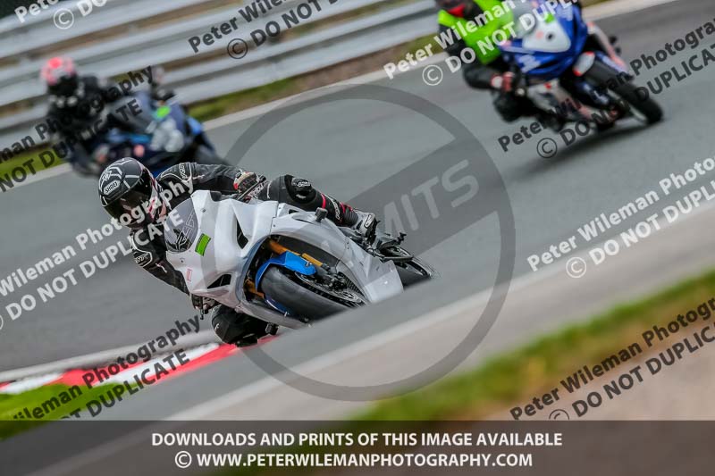 Oulton Park 17 Aug 2018;PJ Motorsport Photography 2018;anglesey;brands hatch;cadwell park;croft;donington park;enduro digital images;event digital images;eventdigitalimages;mallory;no limits;oulton park;peter wileman photography;racing digital images;silverstone;snetterton;trackday digital images;trackday photos;vmcc banbury run;welsh 2 day enduro