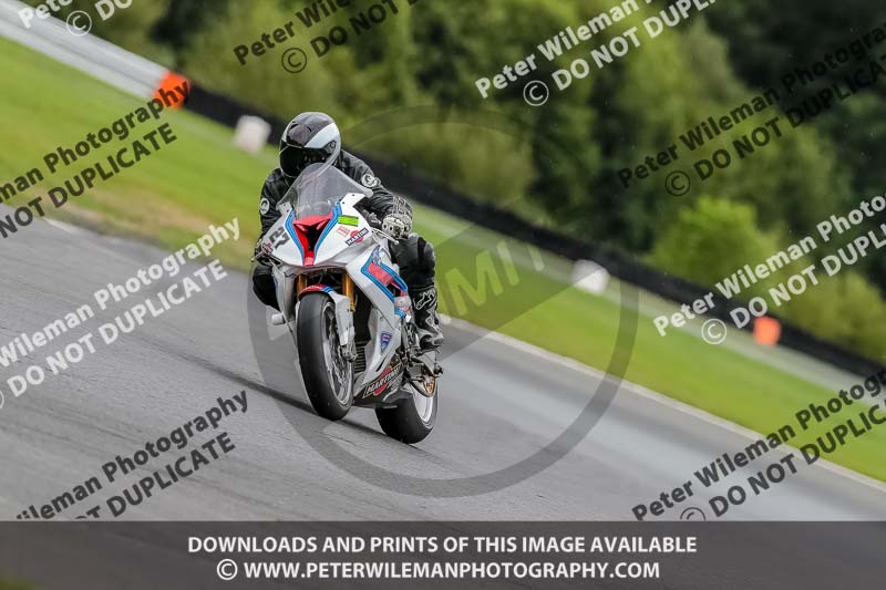 Oulton Park 17 Aug 2018;PJ Motorsport Photography 2018;anglesey;brands hatch;cadwell park;croft;donington park;enduro digital images;event digital images;eventdigitalimages;mallory;no limits;oulton park;peter wileman photography;racing digital images;silverstone;snetterton;trackday digital images;trackday photos;vmcc banbury run;welsh 2 day enduro