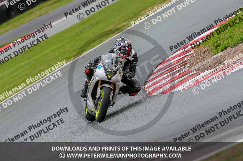 Oulton Park Track Day 18th Aug 2918;PJ Motorsport;anglesey;brands hatch;cadwell park;croft;donington park;enduro digital images;event digital images;eventdigitalimages;mallory;no limits;oulton park;peter wileman photography;racing digital images;silverstone;snetterton;trackday digital images;trackday photos;vmcc banbury run;welsh 2 day enduro