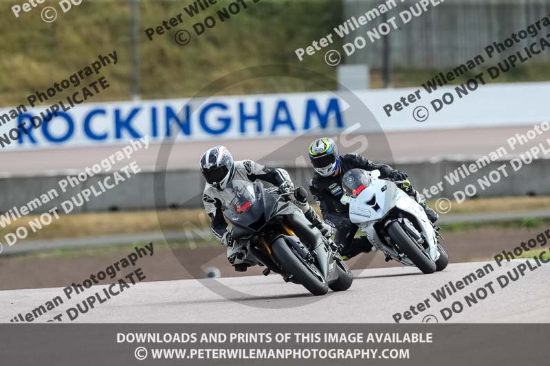 Rockingham no limits trackday;enduro digital images;event digital images;eventdigitalimages;no limits trackdays;peter wileman photography;racing digital images;rockingham raceway northamptonshire;rockingham trackday photographs;trackday digital images;trackday photos