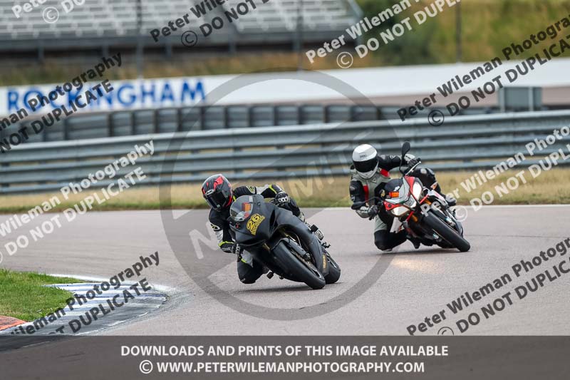 Rockingham no limits trackday;enduro digital images;event digital images;eventdigitalimages;no limits trackdays;peter wileman photography;racing digital images;rockingham raceway northamptonshire;rockingham trackday photographs;trackday digital images;trackday photos