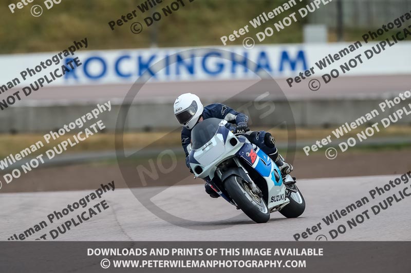 Rockingham no limits trackday;enduro digital images;event digital images;eventdigitalimages;no limits trackdays;peter wileman photography;racing digital images;rockingham raceway northamptonshire;rockingham trackday photographs;trackday digital images;trackday photos