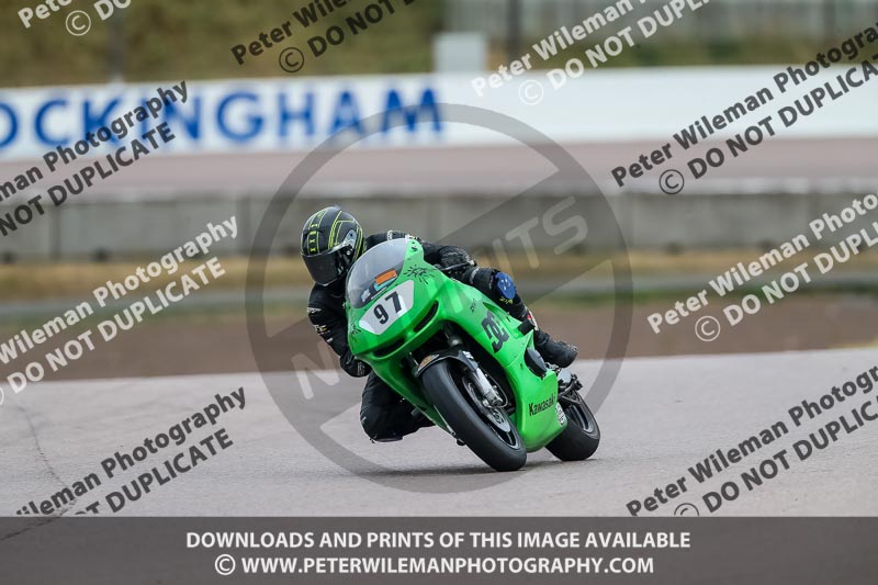 Rockingham no limits trackday;enduro digital images;event digital images;eventdigitalimages;no limits trackdays;peter wileman photography;racing digital images;rockingham raceway northamptonshire;rockingham trackday photographs;trackday digital images;trackday photos