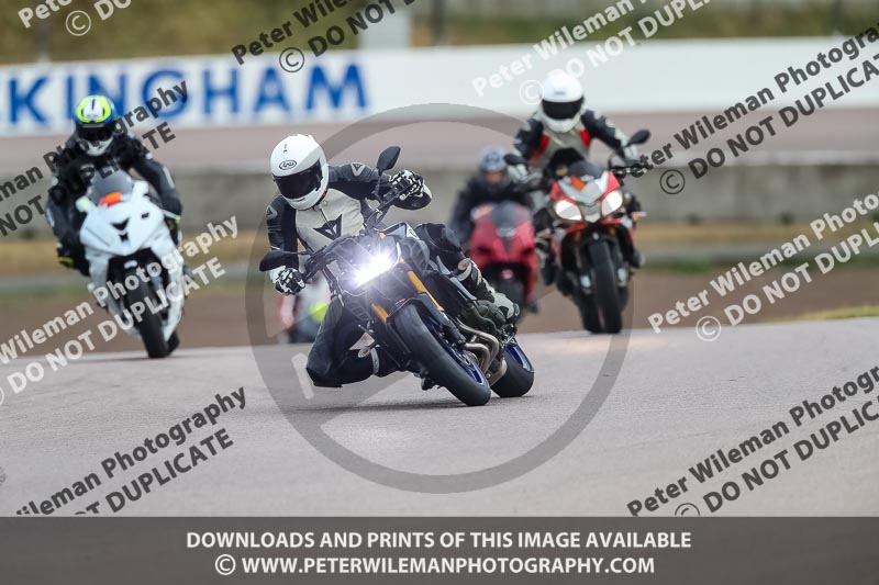 Rockingham no limits trackday;enduro digital images;event digital images;eventdigitalimages;no limits trackdays;peter wileman photography;racing digital images;rockingham raceway northamptonshire;rockingham trackday photographs;trackday digital images;trackday photos