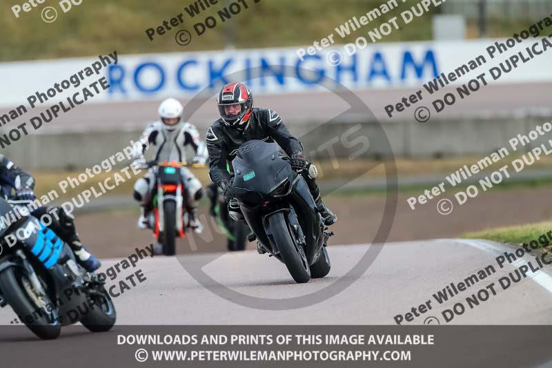 Rockingham no limits trackday;enduro digital images;event digital images;eventdigitalimages;no limits trackdays;peter wileman photography;racing digital images;rockingham raceway northamptonshire;rockingham trackday photographs;trackday digital images;trackday photos