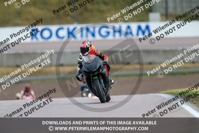 Rockingham no limits trackday;enduro digital images;event digital images;eventdigitalimages;no limits trackdays;peter wileman photography;racing digital images;rockingham raceway northamptonshire;rockingham trackday photographs;trackday digital images;trackday photos