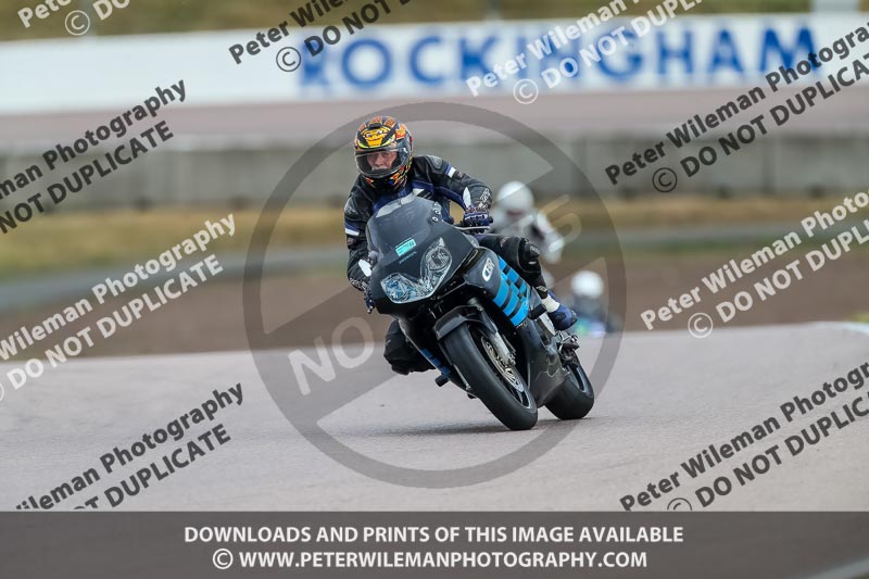 Rockingham no limits trackday;enduro digital images;event digital images;eventdigitalimages;no limits trackdays;peter wileman photography;racing digital images;rockingham raceway northamptonshire;rockingham trackday photographs;trackday digital images;trackday photos