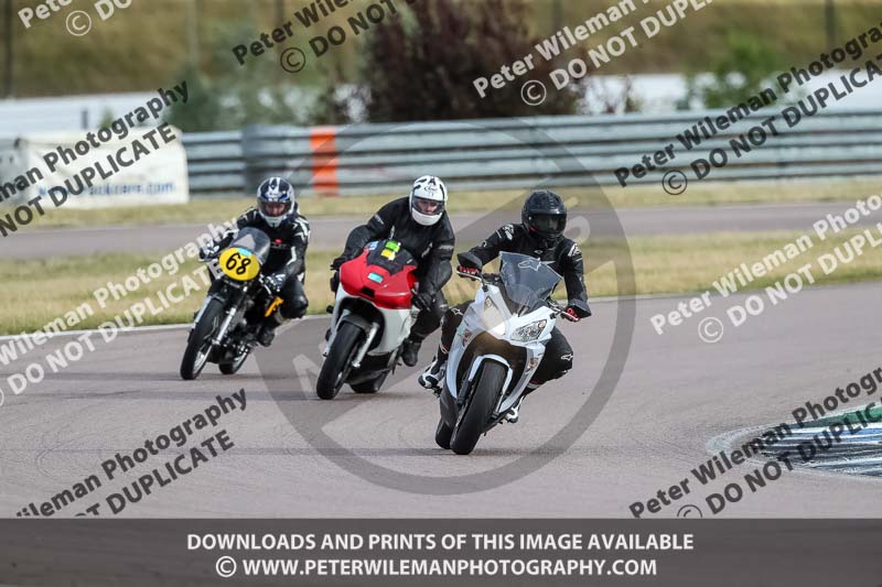 Rockingham no limits trackday;enduro digital images;event digital images;eventdigitalimages;no limits trackdays;peter wileman photography;racing digital images;rockingham raceway northamptonshire;rockingham trackday photographs;trackday digital images;trackday photos