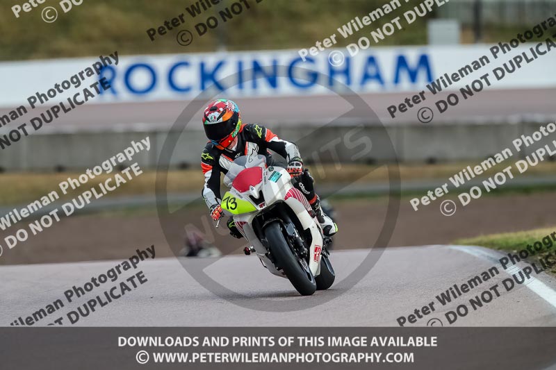 Rockingham no limits trackday;enduro digital images;event digital images;eventdigitalimages;no limits trackdays;peter wileman photography;racing digital images;rockingham raceway northamptonshire;rockingham trackday photographs;trackday digital images;trackday photos