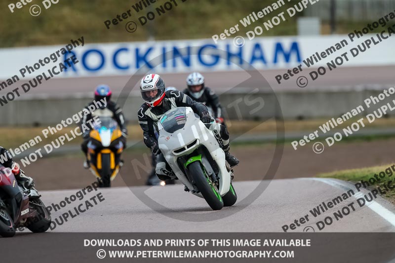 Rockingham no limits trackday;enduro digital images;event digital images;eventdigitalimages;no limits trackdays;peter wileman photography;racing digital images;rockingham raceway northamptonshire;rockingham trackday photographs;trackday digital images;trackday photos