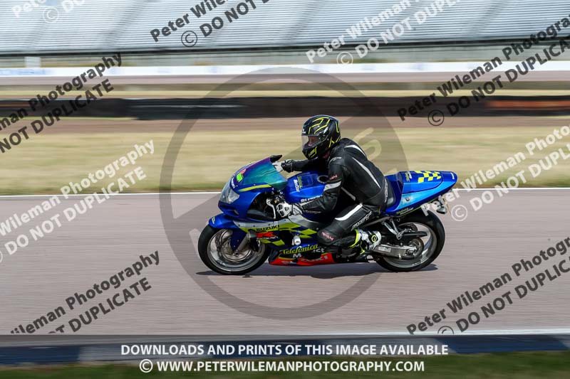 Rockingham no limits trackday;enduro digital images;event digital images;eventdigitalimages;no limits trackdays;peter wileman photography;racing digital images;rockingham raceway northamptonshire;rockingham trackday photographs;trackday digital images;trackday photos