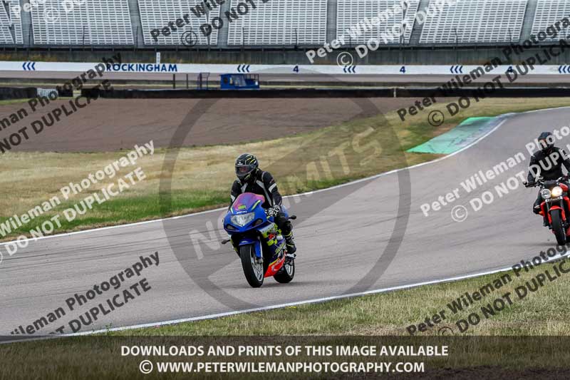 Rockingham no limits trackday;enduro digital images;event digital images;eventdigitalimages;no limits trackdays;peter wileman photography;racing digital images;rockingham raceway northamptonshire;rockingham trackday photographs;trackday digital images;trackday photos