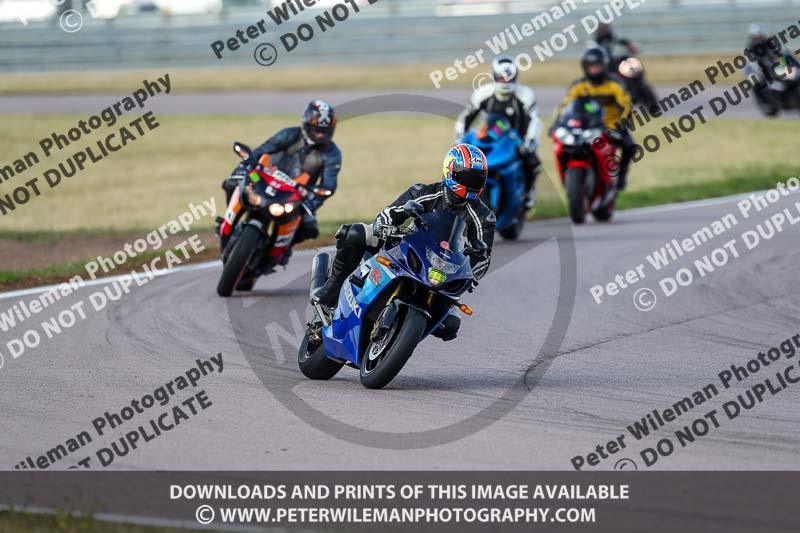 Rockingham no limits trackday;enduro digital images;event digital images;eventdigitalimages;no limits trackdays;peter wileman photography;racing digital images;rockingham raceway northamptonshire;rockingham trackday photographs;trackday digital images;trackday photos