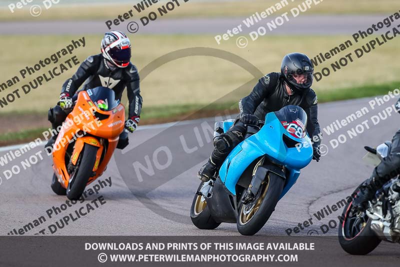 Rockingham no limits trackday;enduro digital images;event digital images;eventdigitalimages;no limits trackdays;peter wileman photography;racing digital images;rockingham raceway northamptonshire;rockingham trackday photographs;trackday digital images;trackday photos