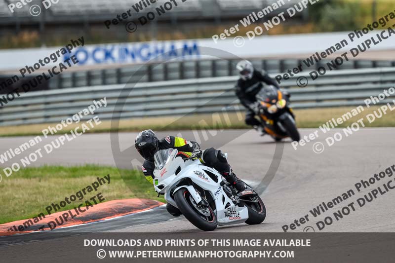 Rockingham no limits trackday;enduro digital images;event digital images;eventdigitalimages;no limits trackdays;peter wileman photography;racing digital images;rockingham raceway northamptonshire;rockingham trackday photographs;trackday digital images;trackday photos