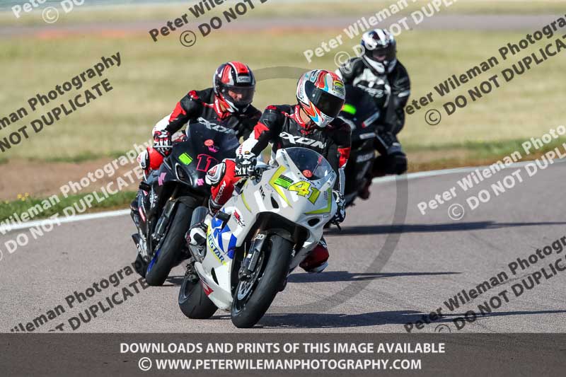 Rockingham no limits trackday;enduro digital images;event digital images;eventdigitalimages;no limits trackdays;peter wileman photography;racing digital images;rockingham raceway northamptonshire;rockingham trackday photographs;trackday digital images;trackday photos