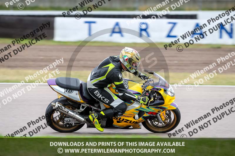 Rockingham no limits trackday;enduro digital images;event digital images;eventdigitalimages;no limits trackdays;peter wileman photography;racing digital images;rockingham raceway northamptonshire;rockingham trackday photographs;trackday digital images;trackday photos