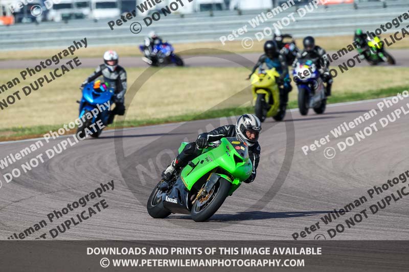 Rockingham no limits trackday;enduro digital images;event digital images;eventdigitalimages;no limits trackdays;peter wileman photography;racing digital images;rockingham raceway northamptonshire;rockingham trackday photographs;trackday digital images;trackday photos