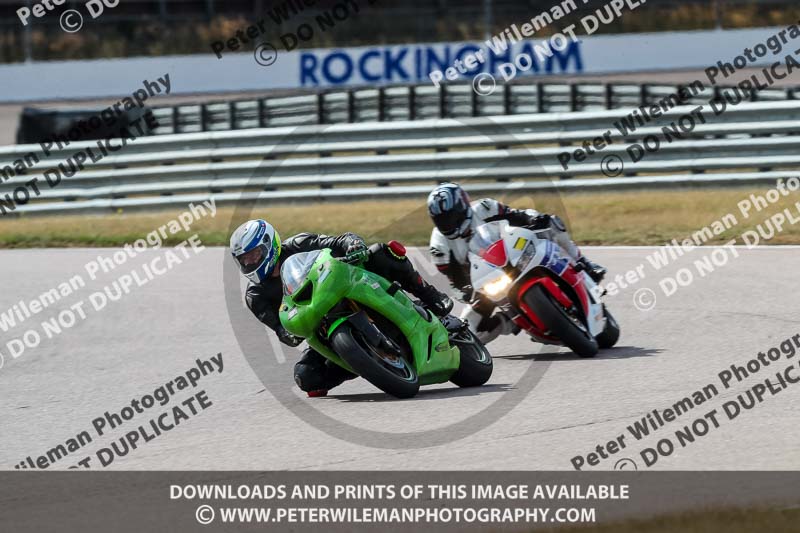 Rockingham no limits trackday;enduro digital images;event digital images;eventdigitalimages;no limits trackdays;peter wileman photography;racing digital images;rockingham raceway northamptonshire;rockingham trackday photographs;trackday digital images;trackday photos