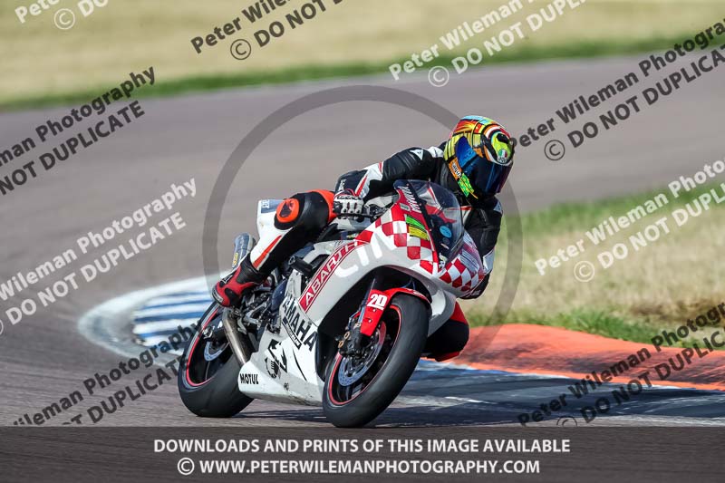 Rockingham no limits trackday;enduro digital images;event digital images;eventdigitalimages;no limits trackdays;peter wileman photography;racing digital images;rockingham raceway northamptonshire;rockingham trackday photographs;trackday digital images;trackday photos