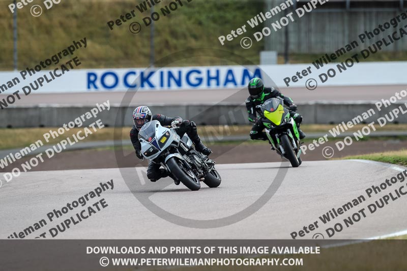 Rockingham no limits trackday;enduro digital images;event digital images;eventdigitalimages;no limits trackdays;peter wileman photography;racing digital images;rockingham raceway northamptonshire;rockingham trackday photographs;trackday digital images;trackday photos