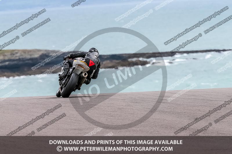 PJ Motorsport Photography 2018;anglesey no limits trackday;anglesey photographs;anglesey trackday photographs;enduro digital images;event digital images;eventdigitalimages;no limits trackdays;peter wileman photography;racing digital images;trac mon;trackday digital images;trackday photos;ty croes