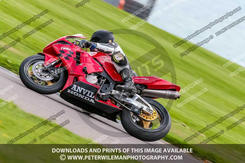 PJ Motorsport;anglesey no limits trackday;anglesey photographs;anglesey trackday photographs;enduro digital images;event digital images;eventdigitalimages;no limits trackdays;peter wileman photography;racing digital images;trac mon;trackday digital images;trackday photos;ty croes